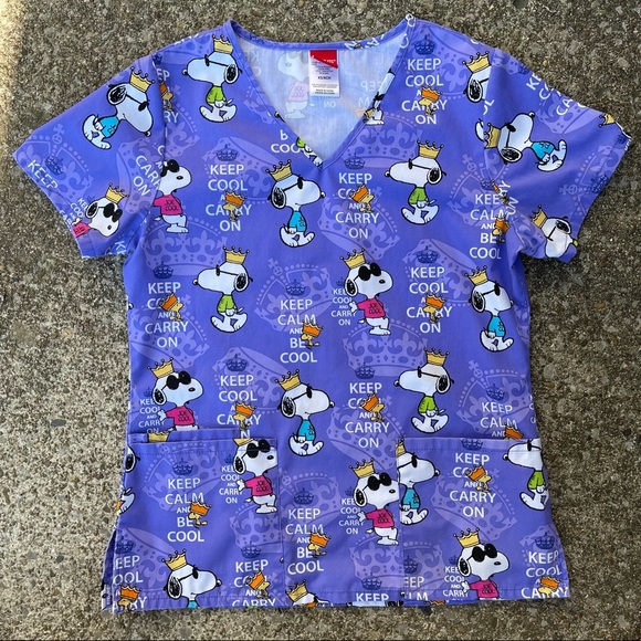 Snoopy Scrubs Top - Picture 1 of 7